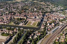 Pourquoi passer par une agence pour estimer et vendre son bien immobilier à Saverne?