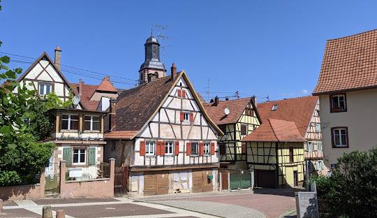 Passer par une agence immobilière pour faire estimer gratuitement sa maison à Bouxwiller?